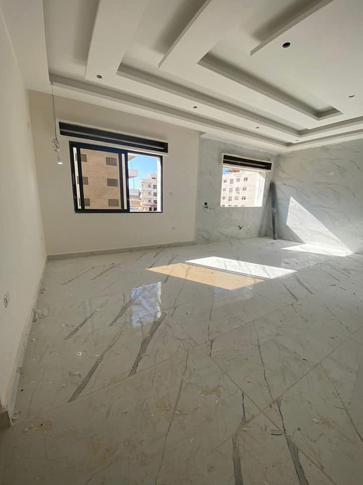 شقة 2 في عمارة جبيهة(3)